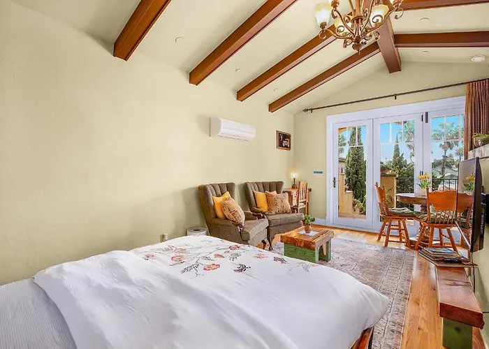 Spanish Style Cozy Studio