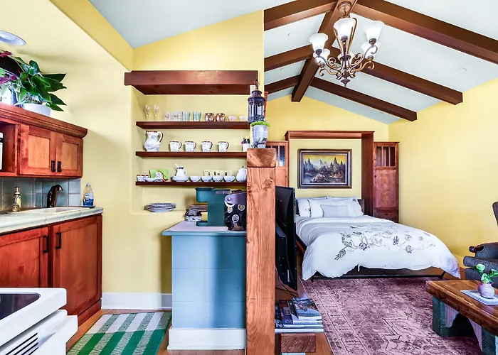 Spanish Style Cozy Studio